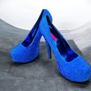 Bordello Blue Rhinestone Platform Heels Size 8 Sparkly Party going out heels.